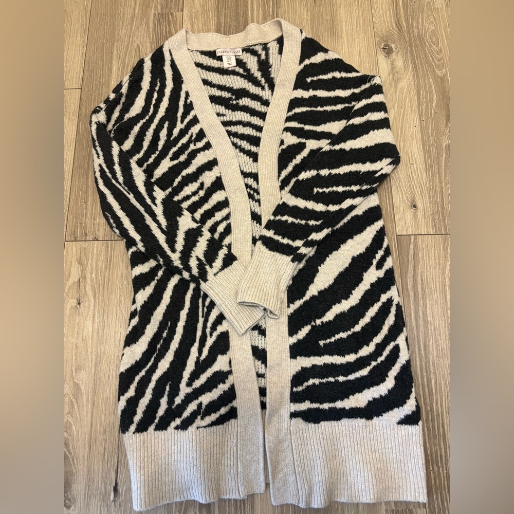 Zebra Patterned Open Cardigan